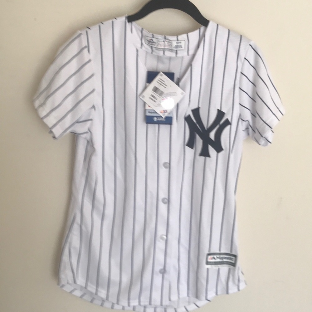 NY Yankee Aaron Judge women’s home jersey